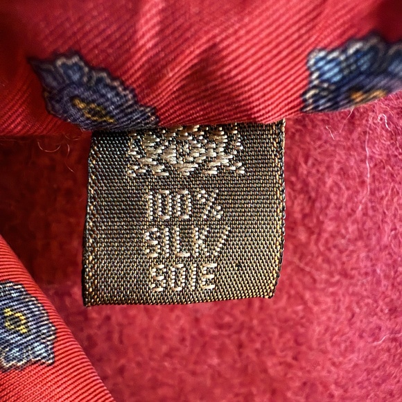 Vintage Eaton Wool & Silk Scarf – 🇨🇦 Made in Canada 🇨🇦 - Picture 7 of 8